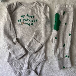 Carter's Gray and Green St. Patrick's Day Bodysuit